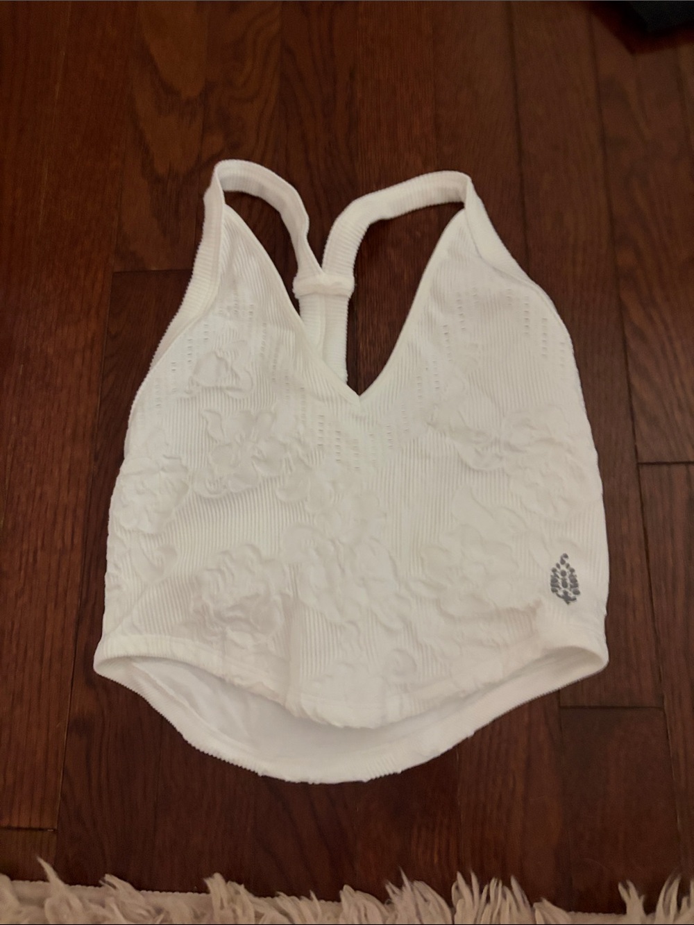 Free People White Textured V‑Neck Crop Tank